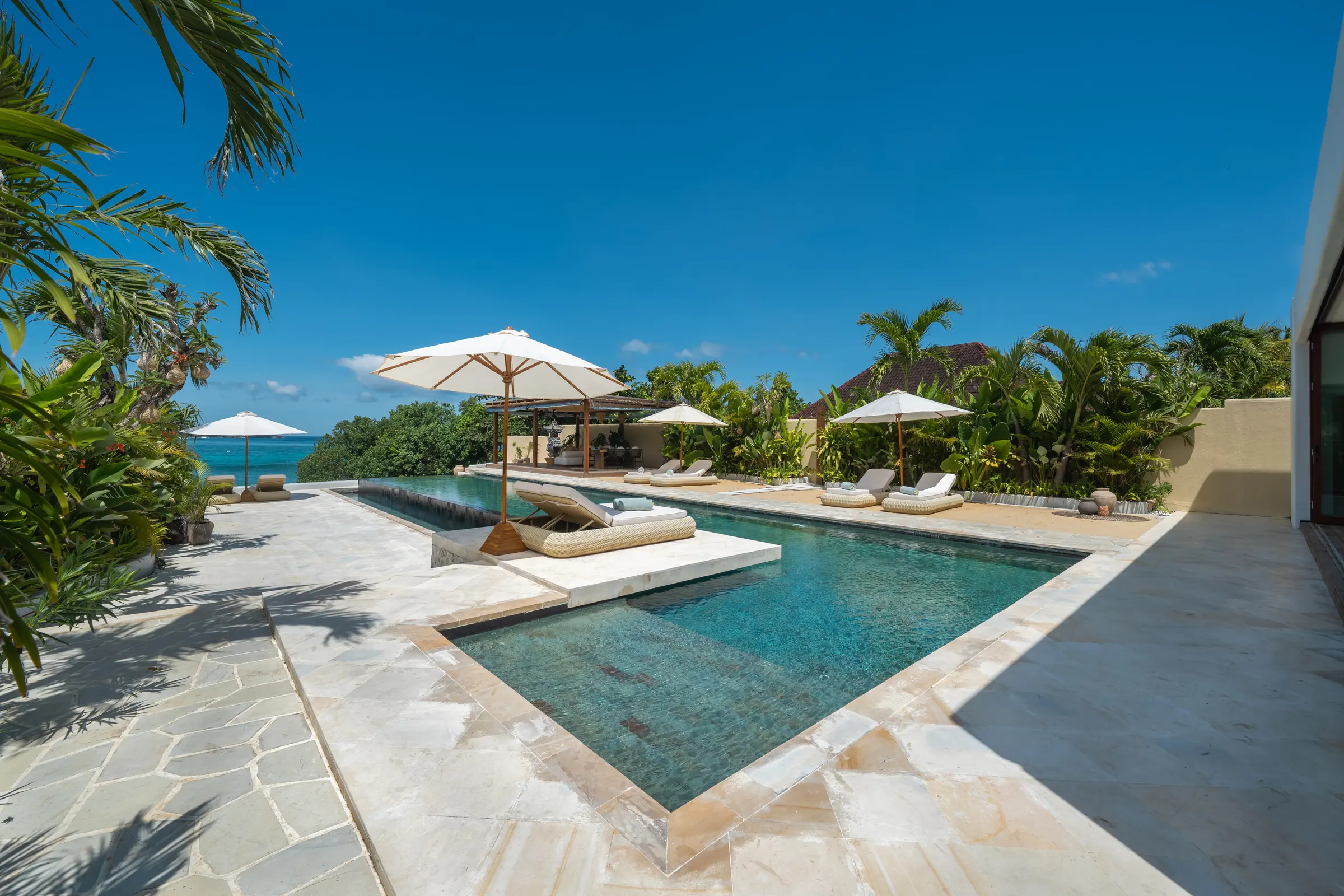 Dining on Nusa Lembongan