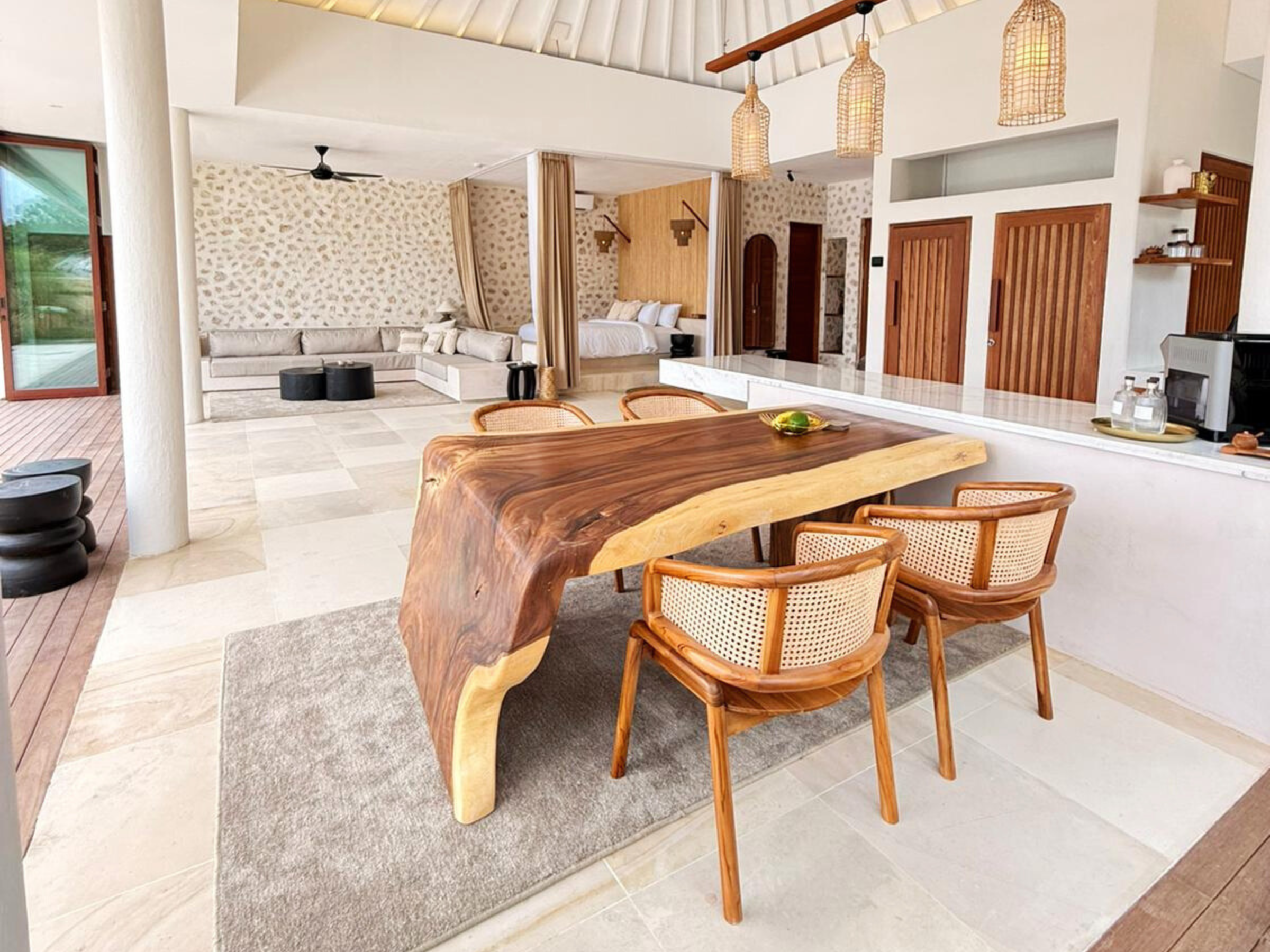 Interior with natural textures and local materials