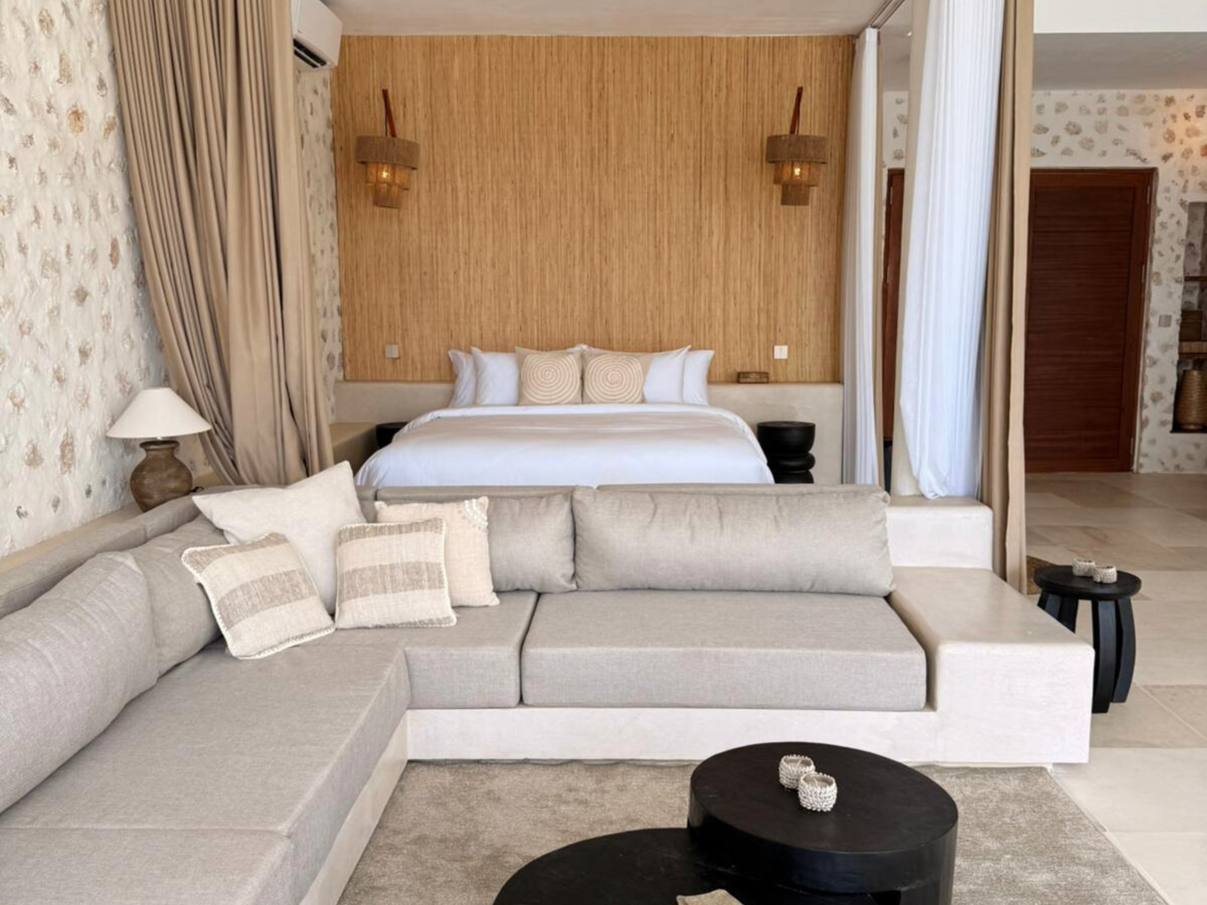 Main suite