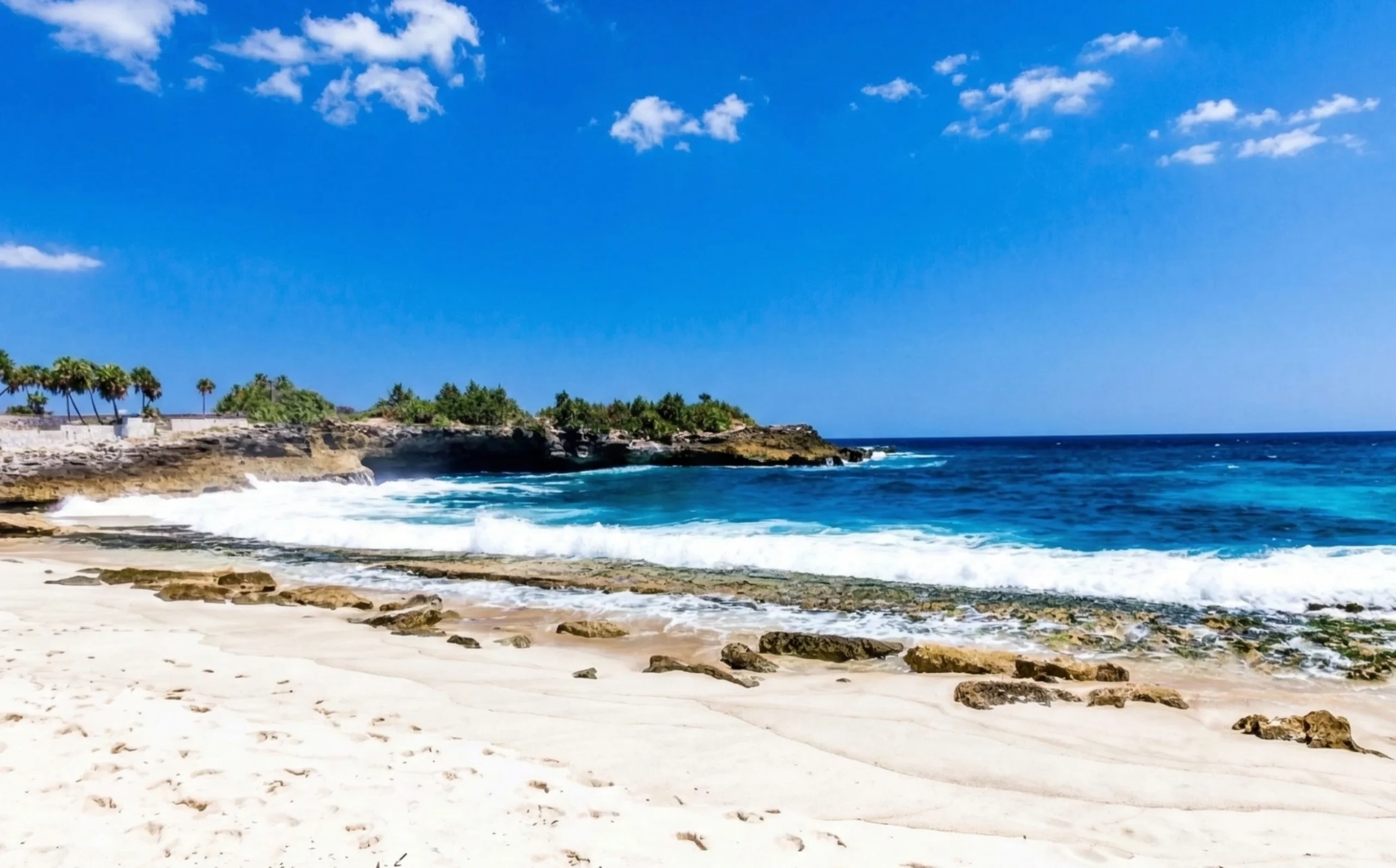 Sandy bay beach